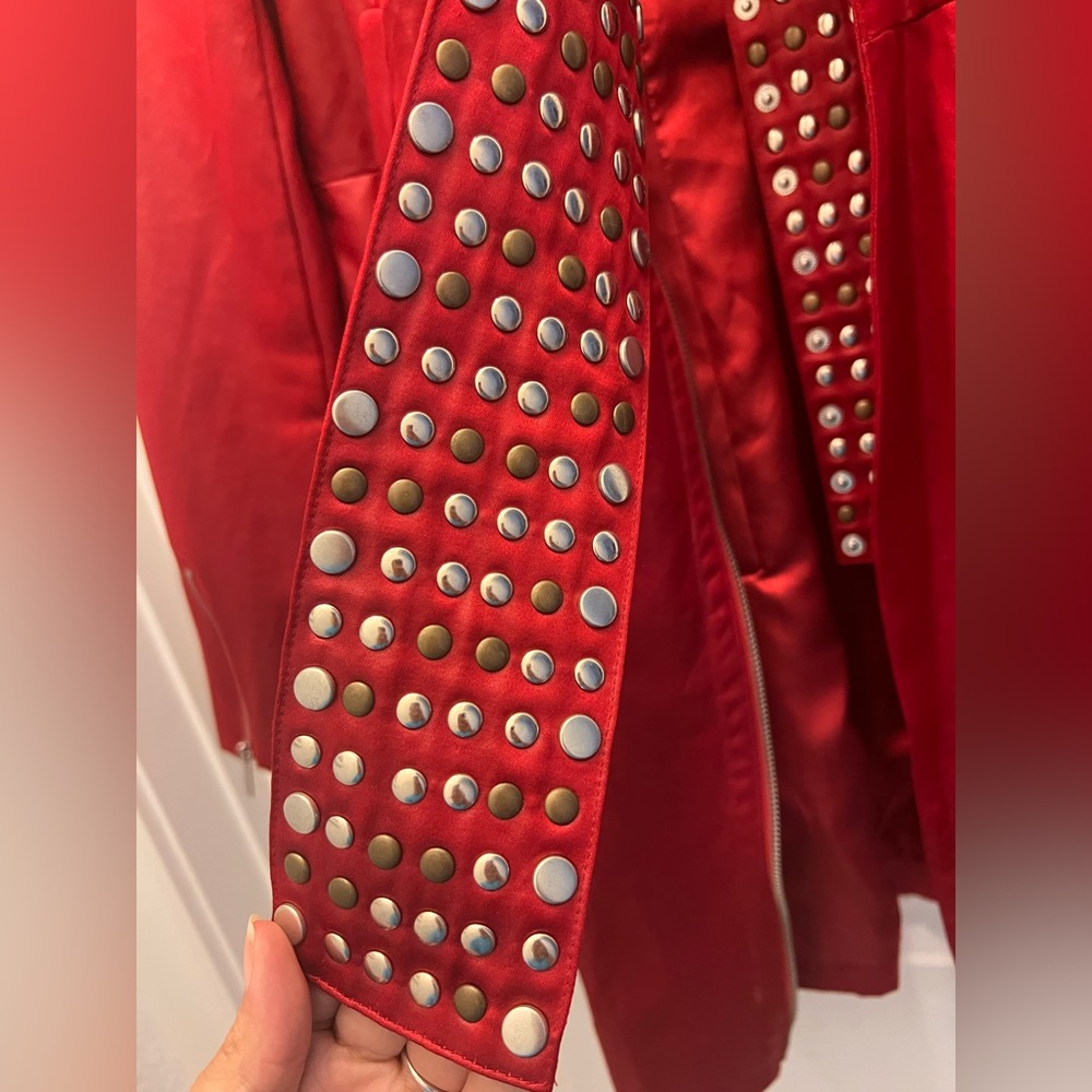 BeBe used Red coat with belt - Picture 4 of 12